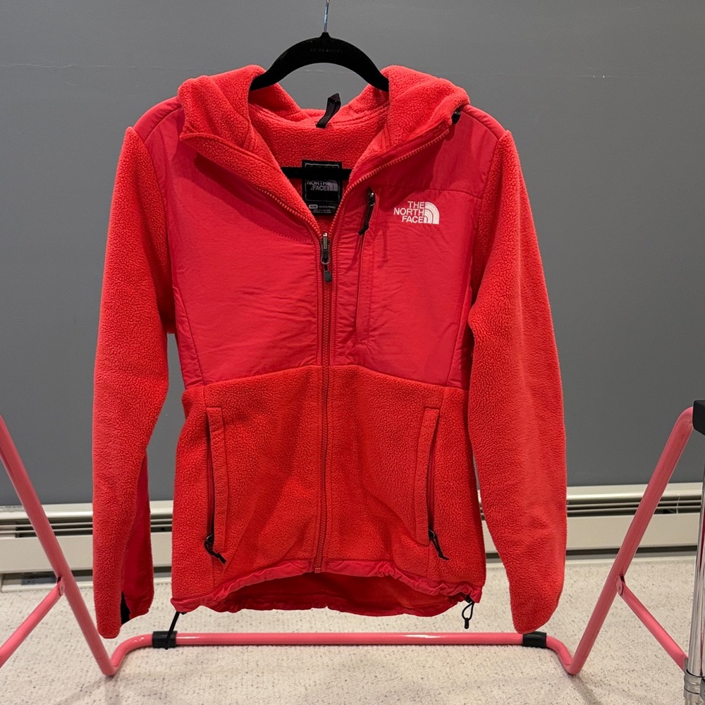 The North Face Denali Jacket w/ Hood